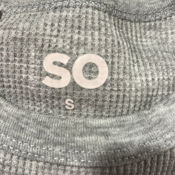 SO PULLOVER Small GRAY WITH 3 HORIZONTAL STRIPES COTTON BLEND SLEEVELESS Juniors - Picture 4 of 4